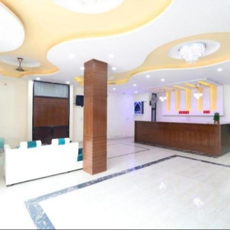 Hotel Kb Square Near Chandigarh Railway Station 외부 사진