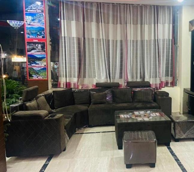 Hotel Kb Square Near Chandigarh Railway Station 외부 사진