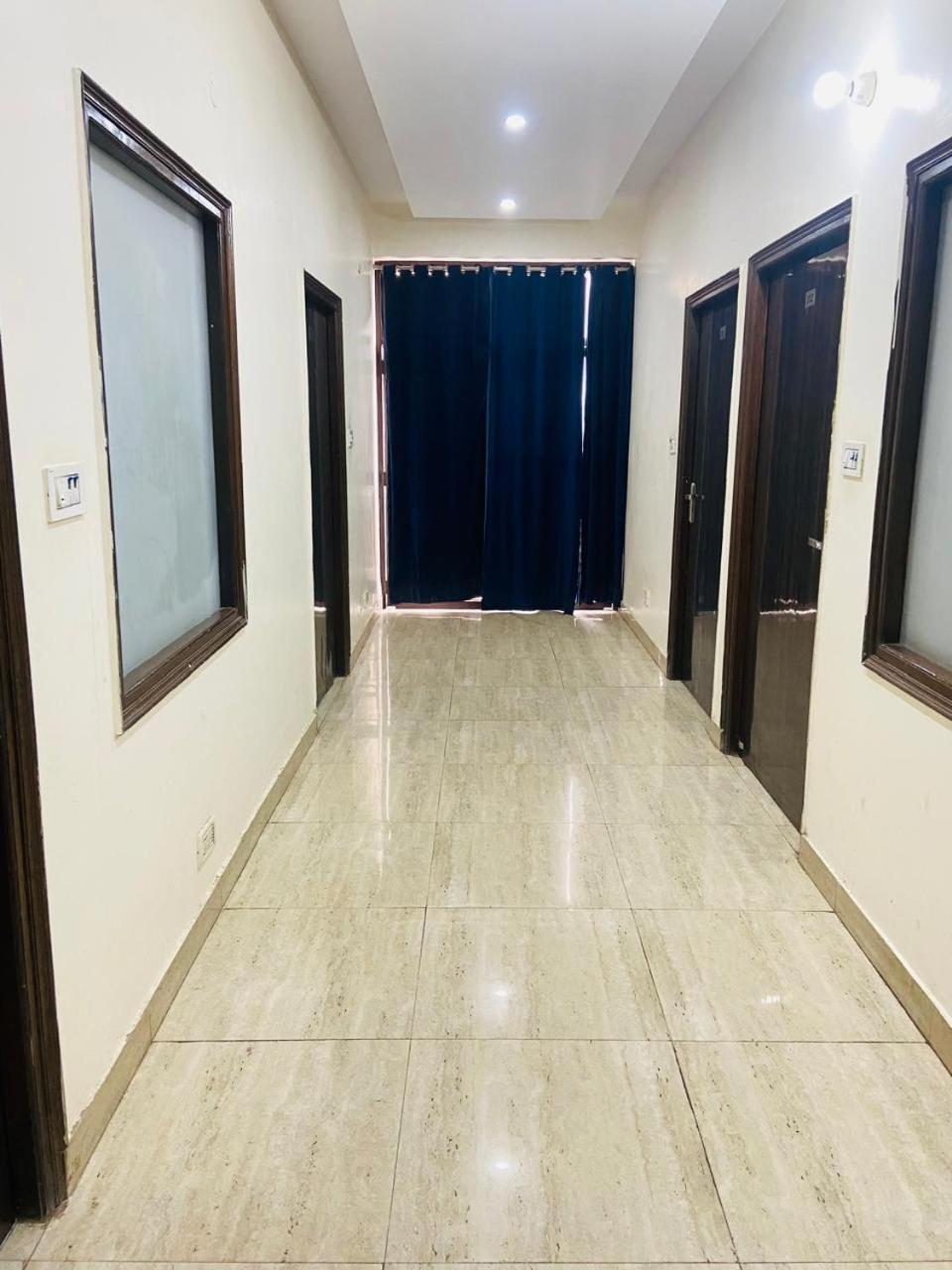 Hotel Kb Square Near Chandigarh Railway Station 외부 사진